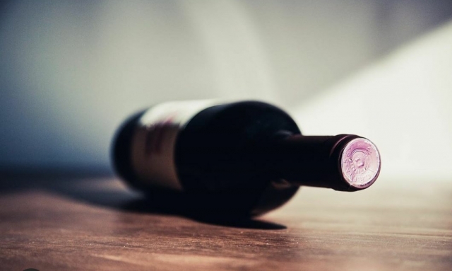 手軽なひと手間で安いワインを美味しくする方法 イメージ画像