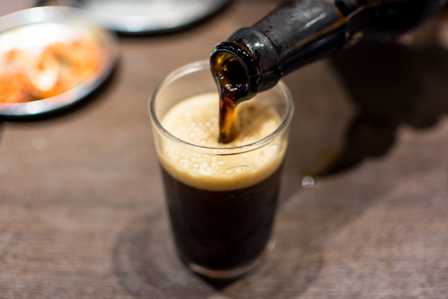 ビールが苦手でも飲める コーラで割った簡単ビアカクテル Sake Mania