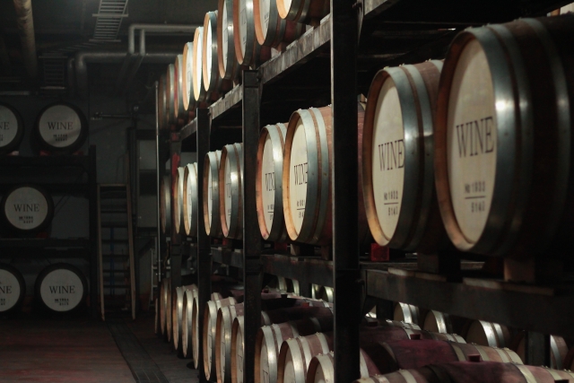 ワインの樽熟成と瓶熟成に違いはあるの ワインの熟成方法についても紹介 Sake Mania ワインの樽熟成と瓶熟成に違いはあるの ワインの熟成方法についても紹介 Sake Mania