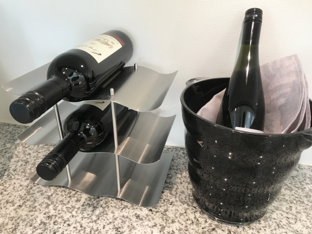 100均 ダイソーで買えるワイングッズまとめ ワイングラスからオープナーまで Sake Mania 100均 ダイソーで買えるワイングッズまとめ ワイングラスからオープナーまで Sake Mania