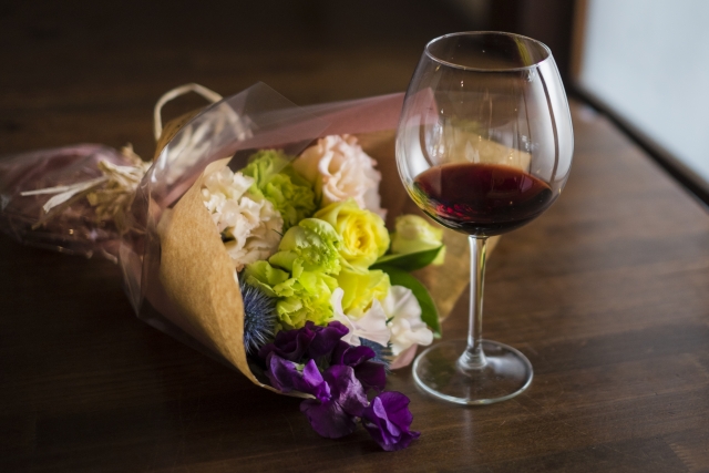 イタリアの人気品種ネッビオーロのおすすめワイン9選！特徴と合う料理を紹介 イメージ画像