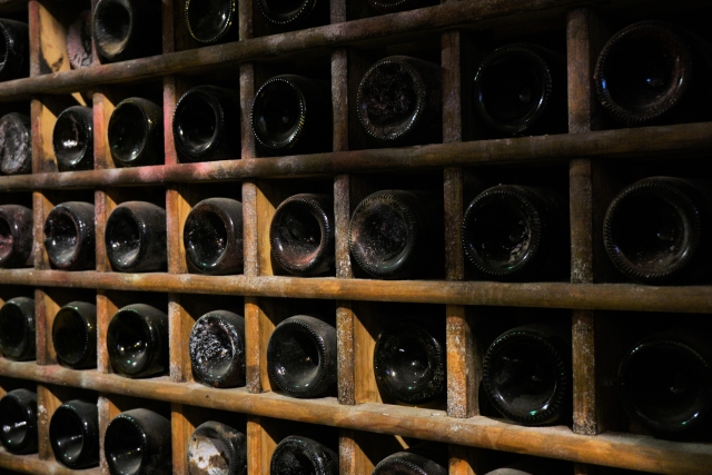 オールドヴィンテージのワインって何が違うの？違いと注意点を解説 イメージ画像
