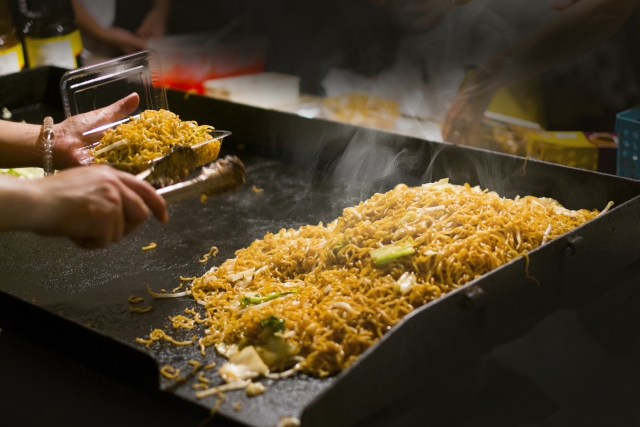 焼きそばに合うお酒とは　イメージ画像1