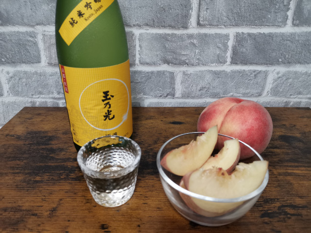 ペアリング_桃　日本酒