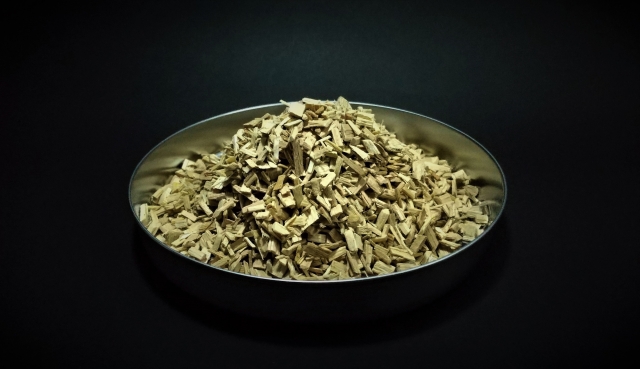 自宅で簡単にウイスキーを美味しくする「瞬間燻製」とは？作り方やポイントを解説イメージ画像3