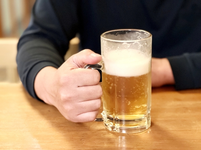 「酒豪」と「下戸」の違いは？どこからがお酒に強いのかを解説 イメージ画像2